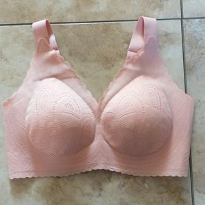 Forlest Lucy Wireless Lace Bra